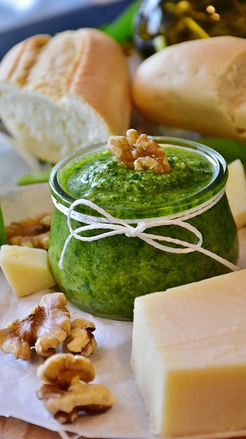 Pesto d'ortie. Recette de cuisine.